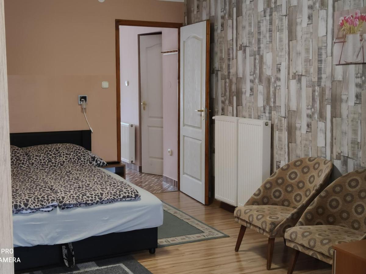 Apartman Edit Гаркань Екстер'єр фото
